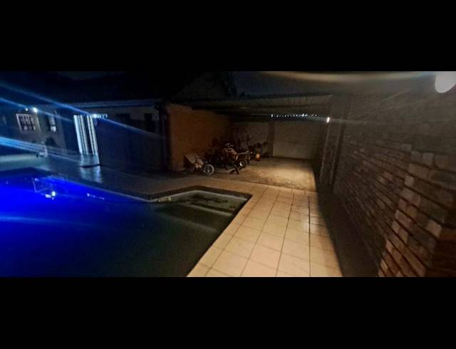3 BEDROOM HOUSE FOR SALE IN KLIPPOORTJIE